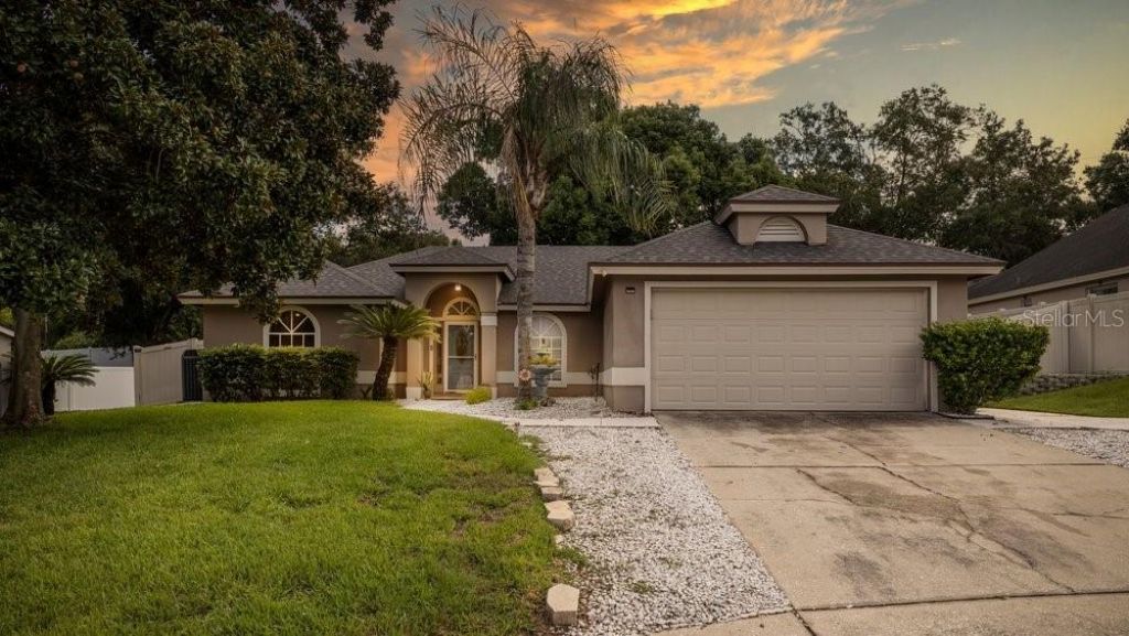 859 High Pointe Circle , Minneola, FL 34715 Photo