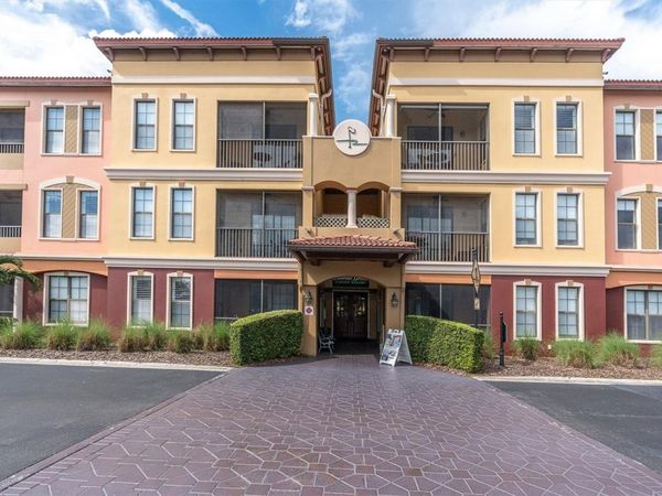 13941 CLUBHOUSE DRIVE, Unit 215, TAMPA, FL 33618