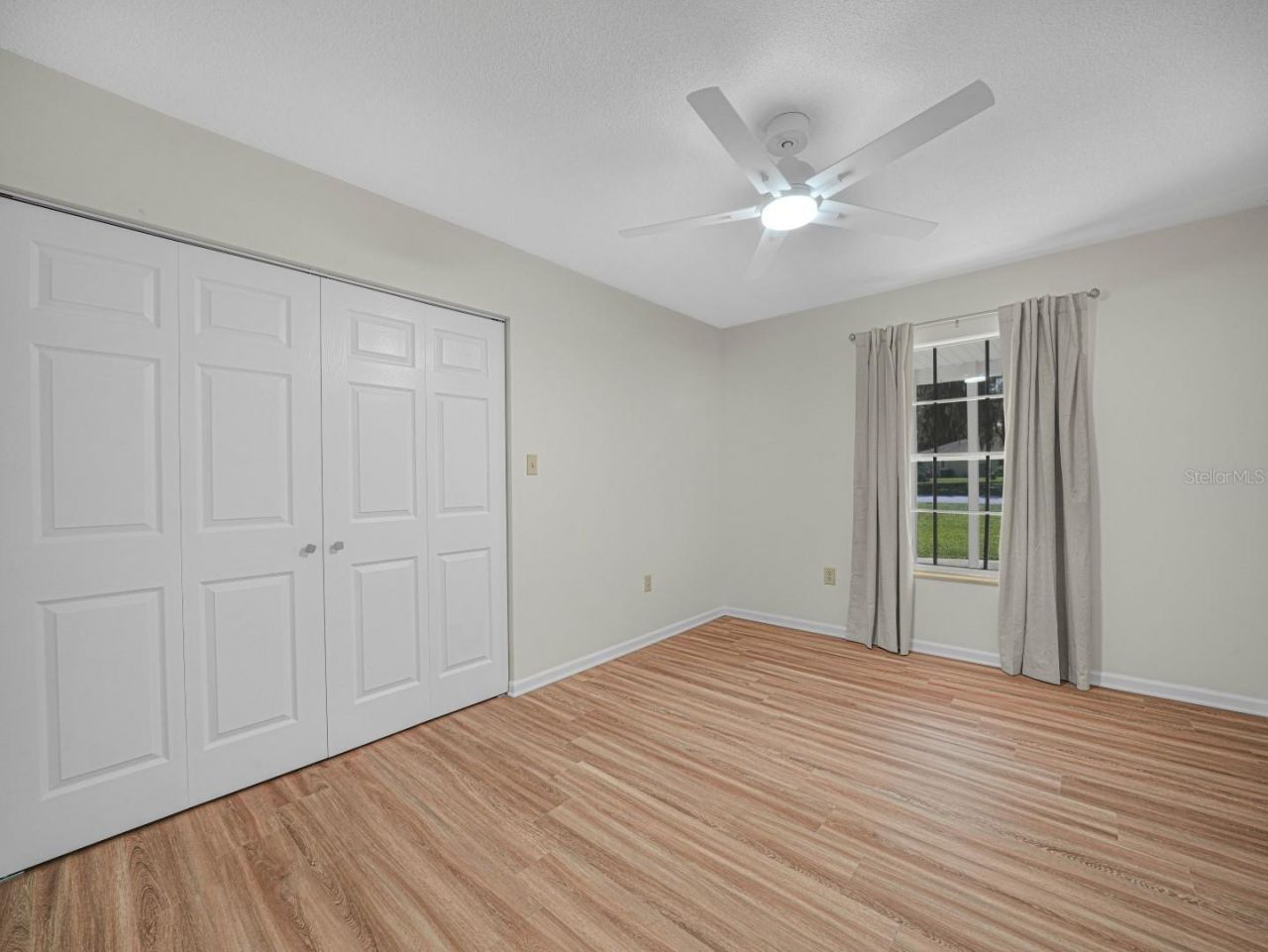 619 Lake Blue Drive , Lake Placid, FL 33852 Photo