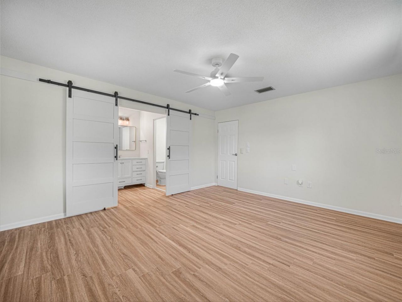 619 Lake Blue Drive , Lake Placid, FL 33852 Photo