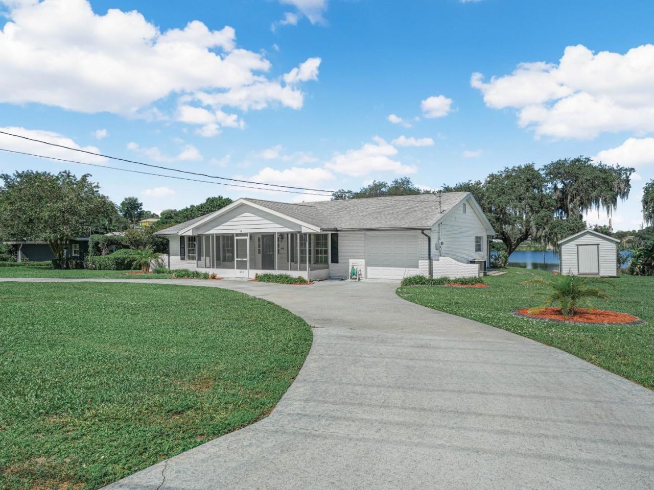 619 Lake Blue Drive, Lake Placid, FL 33852 Photo