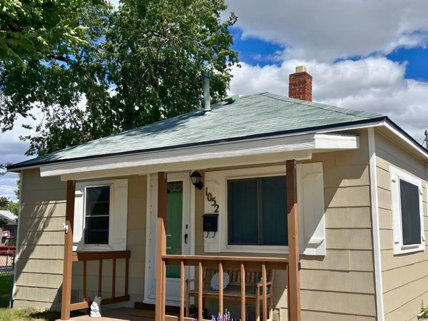 1052 20th Street, Sparks, NV 89431