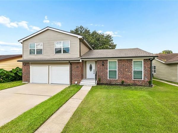 2212 LITCHWOOD Lane , Harvey, LA 70058