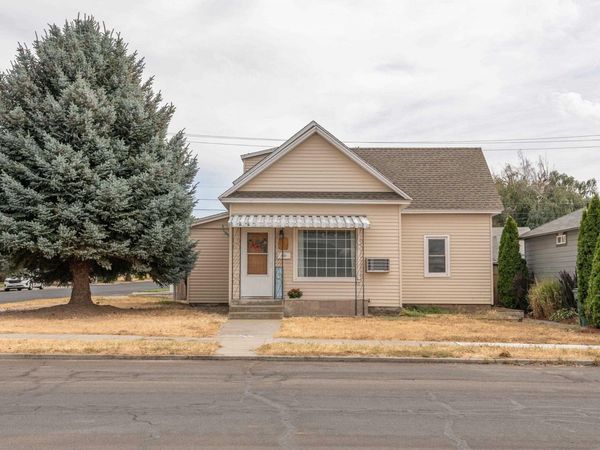 110 E 6th Ave, Ritzville, WA 99169