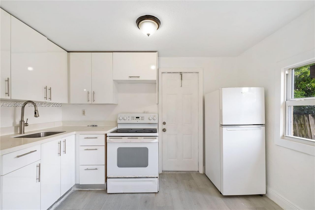 5714 NW 21th Ave. , Miami, FL 33142 Photo