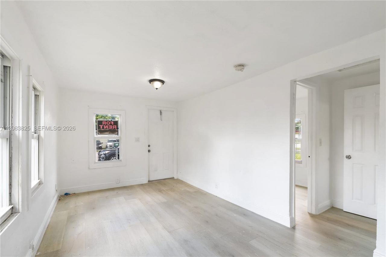 5714 NW 21th Ave. , Miami, FL 33142 Photo