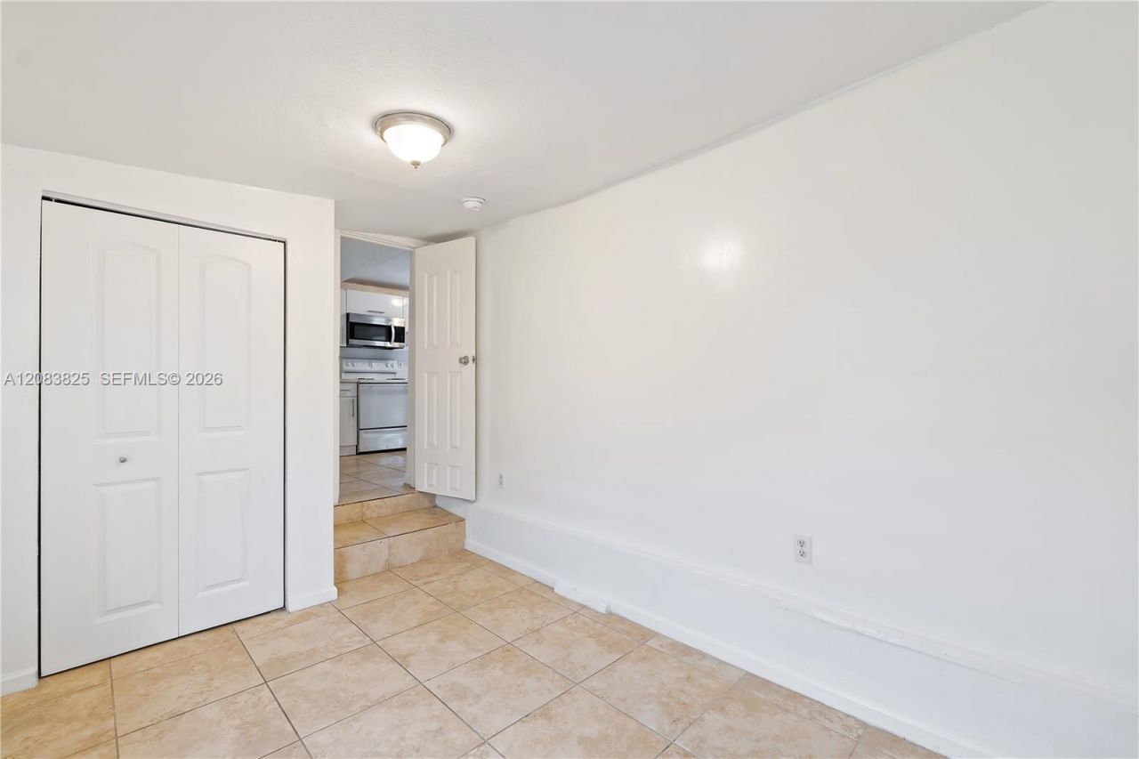 5714 NW 21th Ave. , Miami, FL 33142 Photo