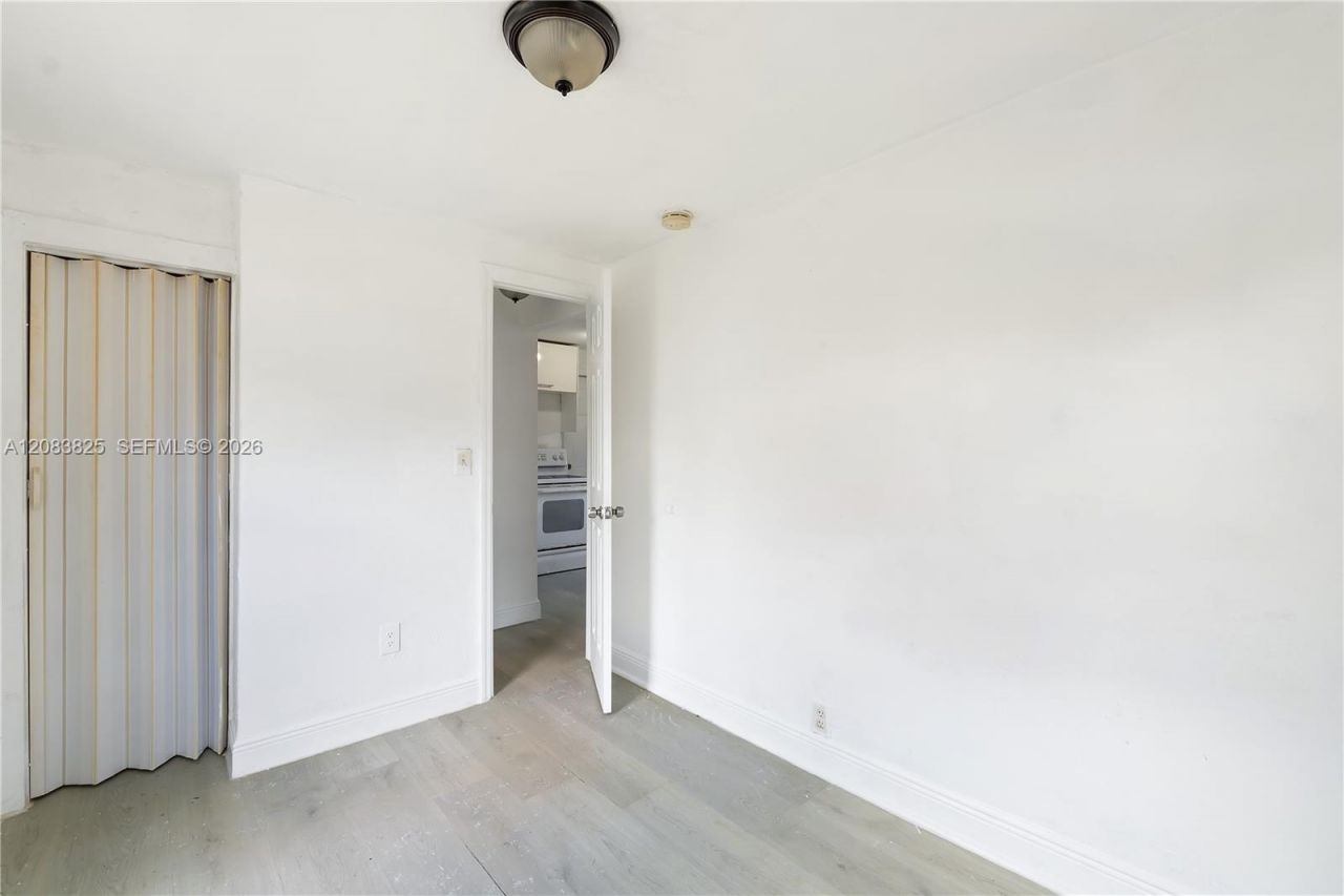 5714 NW 21th Ave. , Miami, FL 33142 Photo