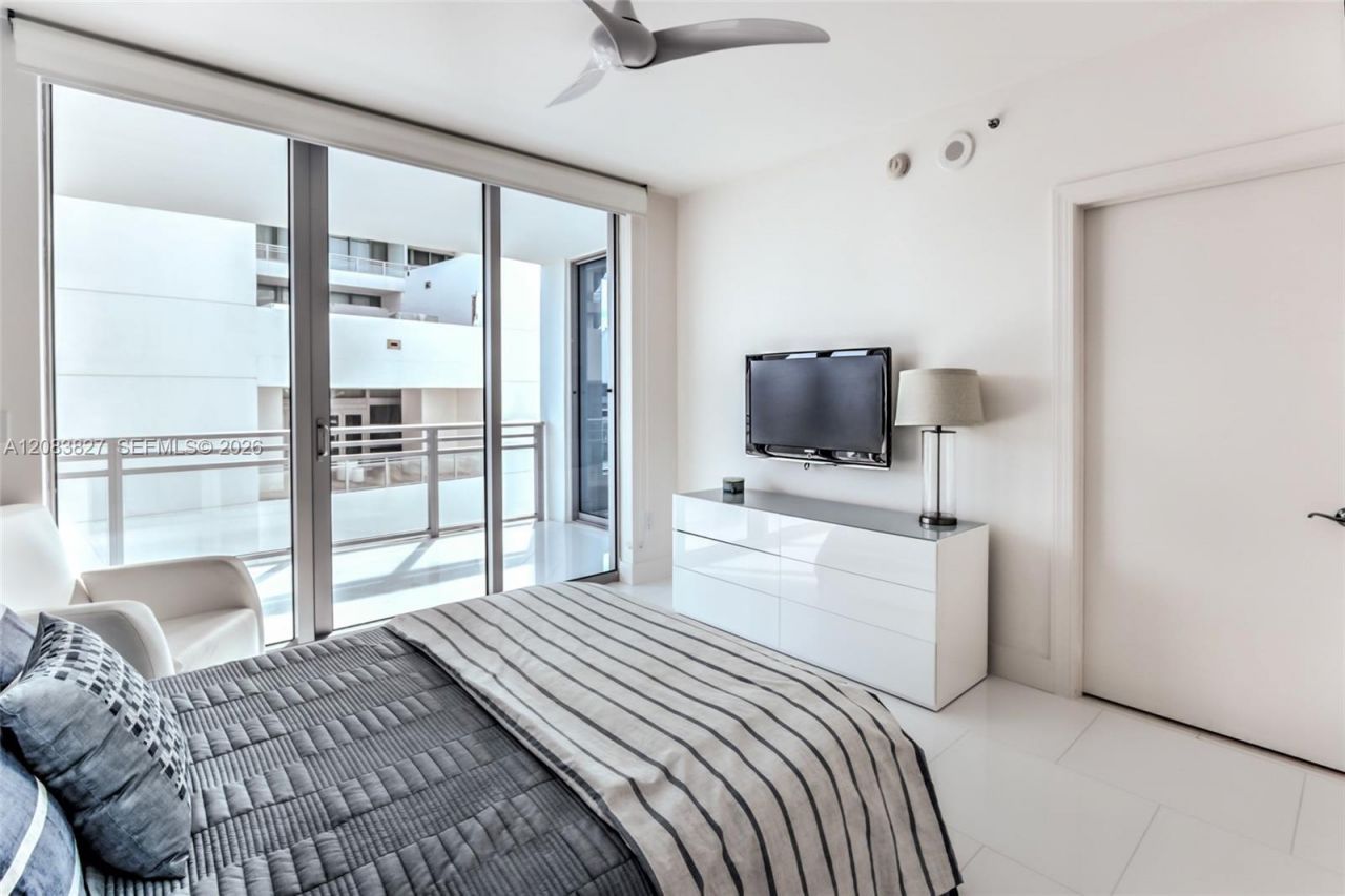 3535 S Ocean Dr, Unit 705, Hollywood, FL 33019 Photo