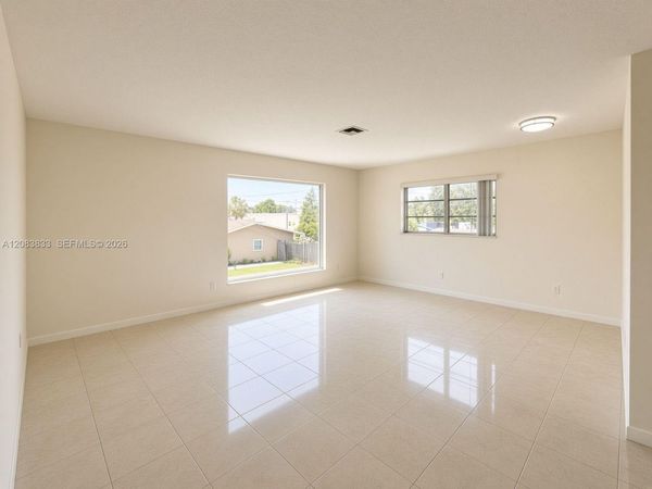 1904 SW 2nd St , Unit 1908c, Fort Lauderdale, FL 33312