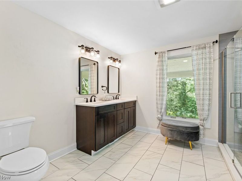 1375 N Revere Road, Akron, OH 44333 Photo 29