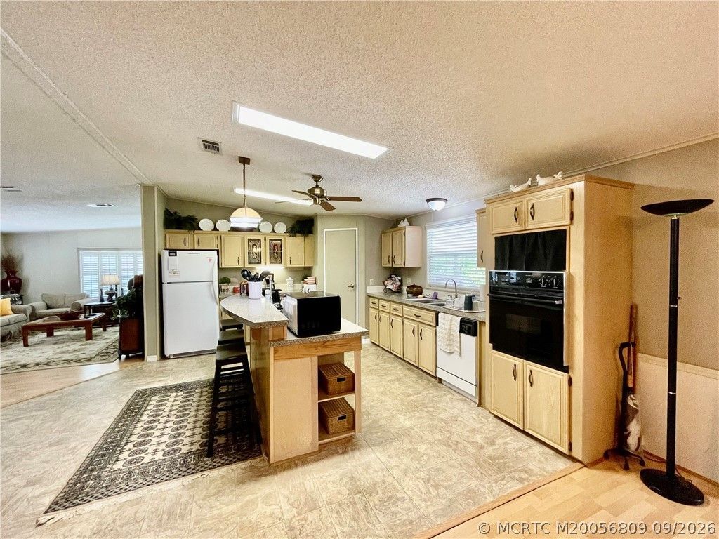 16112 SW Five Wood Way, Indiantown, FL 34956 Photo