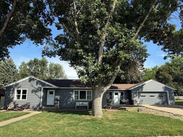 910 S Story, Rock Rapids, IA 51246