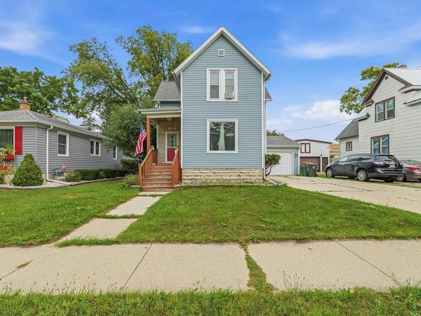 353 E 2ND STREET, Fond Du Lac, WI 54935