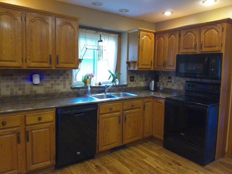 35 Kamman Circle, New Bremen, OH 45869 Photo 12