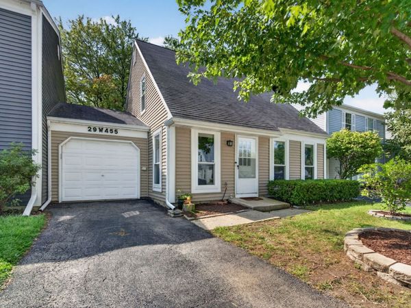 29W455 Hawthorne Lane , Warrenville, IL 60555