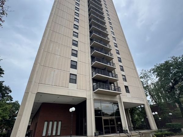 2605 S Indiana Avenue , Unit 1507, Chicago, IL 60616