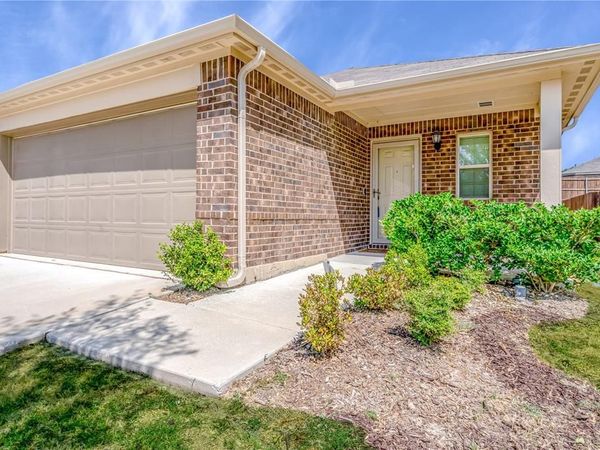 1136 Aragon Trail, Mesquite, TX 75149
