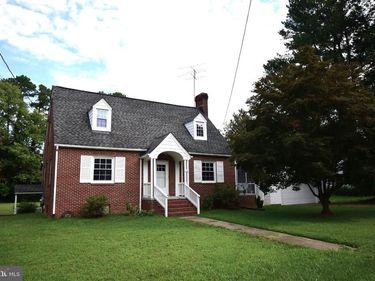 133 MAURY , BOWLING GREEN, VA 22427