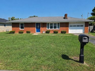817 Maplewood Drive, Mt Sterling, KY 40353