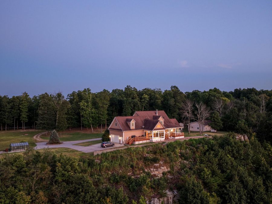 Property Image 93