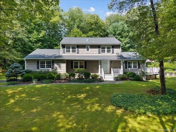 149 Brook Farm Road E, Bedford, NY 10576