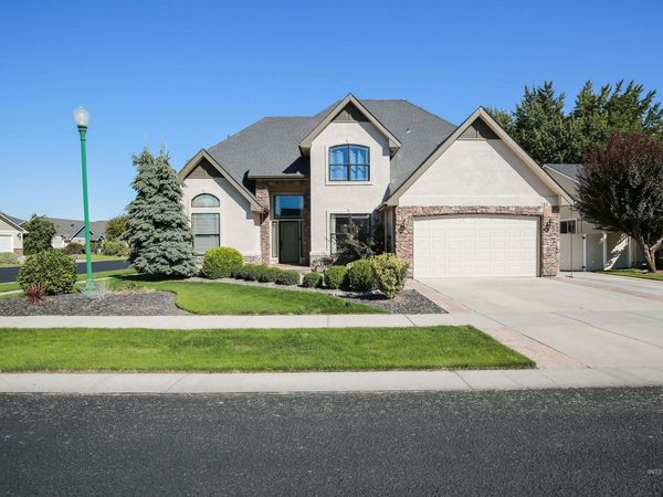 740 Syringa Springs Drive, Fruitland, ID 83619