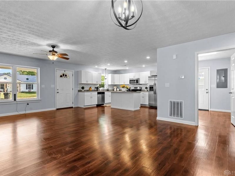 413 S Mulberry, Wilmington, OH Photo 18