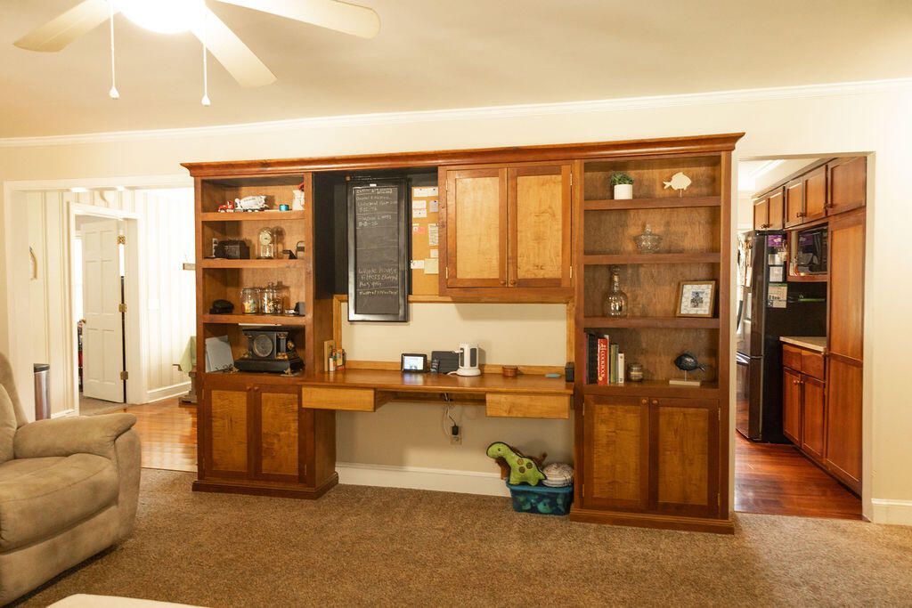 114 Sharon Drive Photo 19