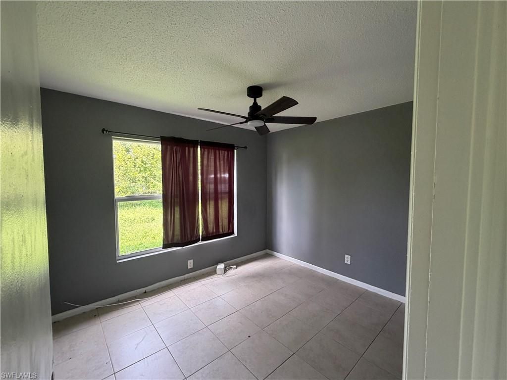 1123 Joel Blvd , Lehigh Acres, FL 33936 Photo