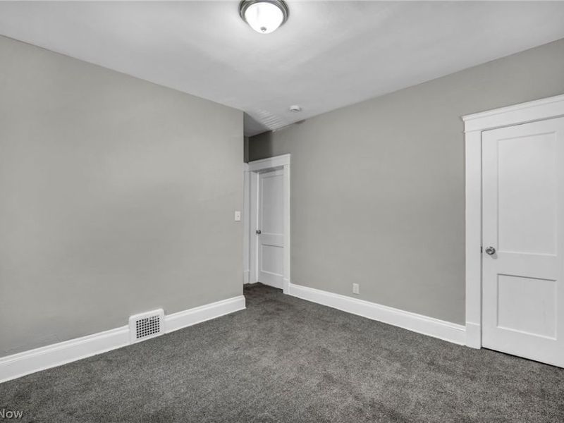 12205 Revere Avenue, Cleveland, OH 44105 Photo 25
