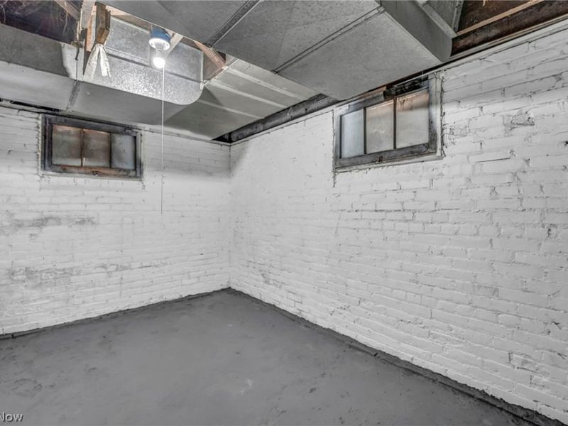 12205 Revere Avenue, Cleveland, OH 44105 Photo 36