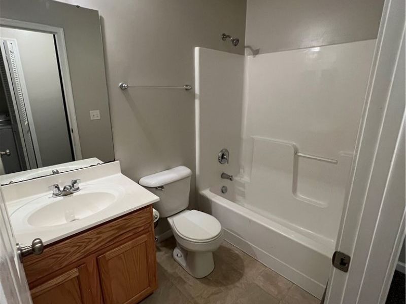 1308 Wellingshire Circle, Cuyahoga Falls, OH 44221 Photo 13