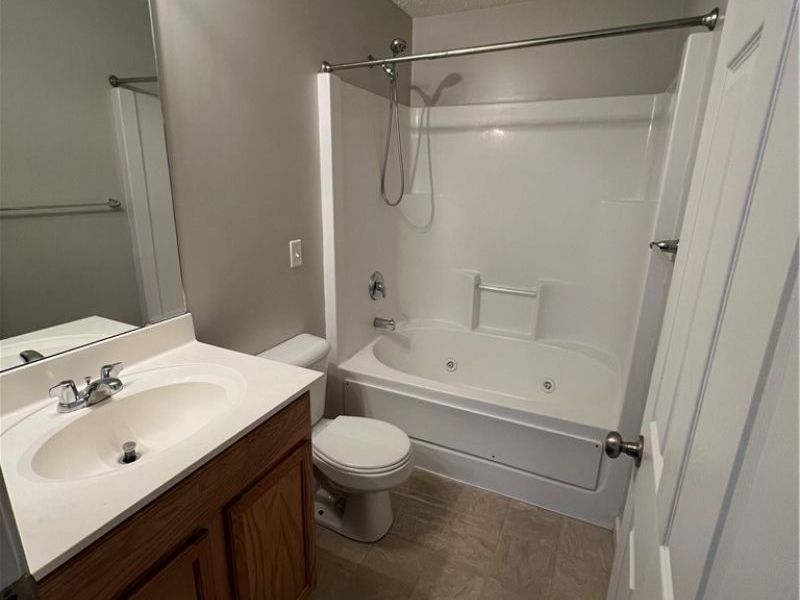 1308 Wellingshire Circle, Cuyahoga Falls, OH 44221 Photo 18