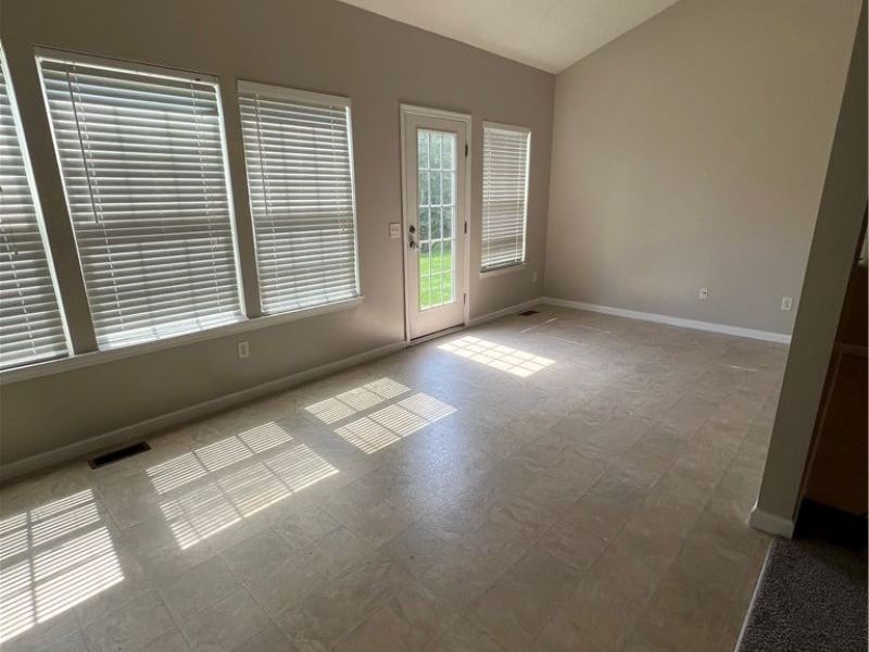 1308 Wellingshire Circle, Cuyahoga Falls, OH 44221 Photo 7