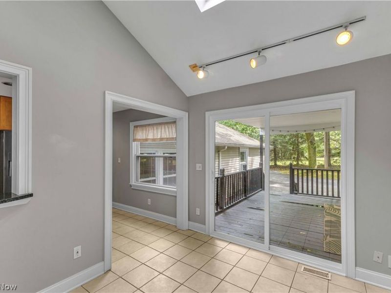 29126 Chardon Road, Willoughby Hills, OH 44092 Photo 13