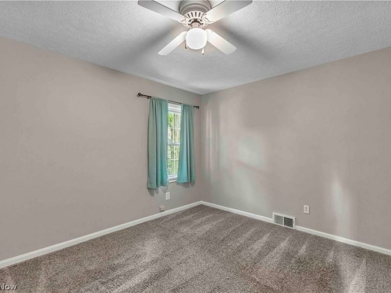 29126 Chardon Road, Willoughby Hills, OH 44092 Photo 22