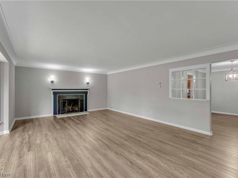 29126 Chardon Road, Willoughby Hills, OH 44092 Photo 5