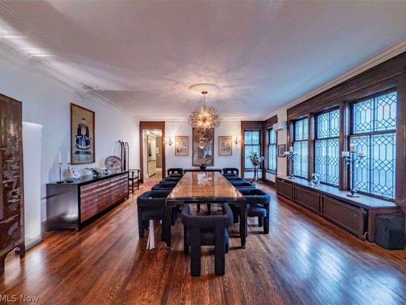 10494 Lake Shore Boulevard, Bratenahl, OH 44108 Photo 5