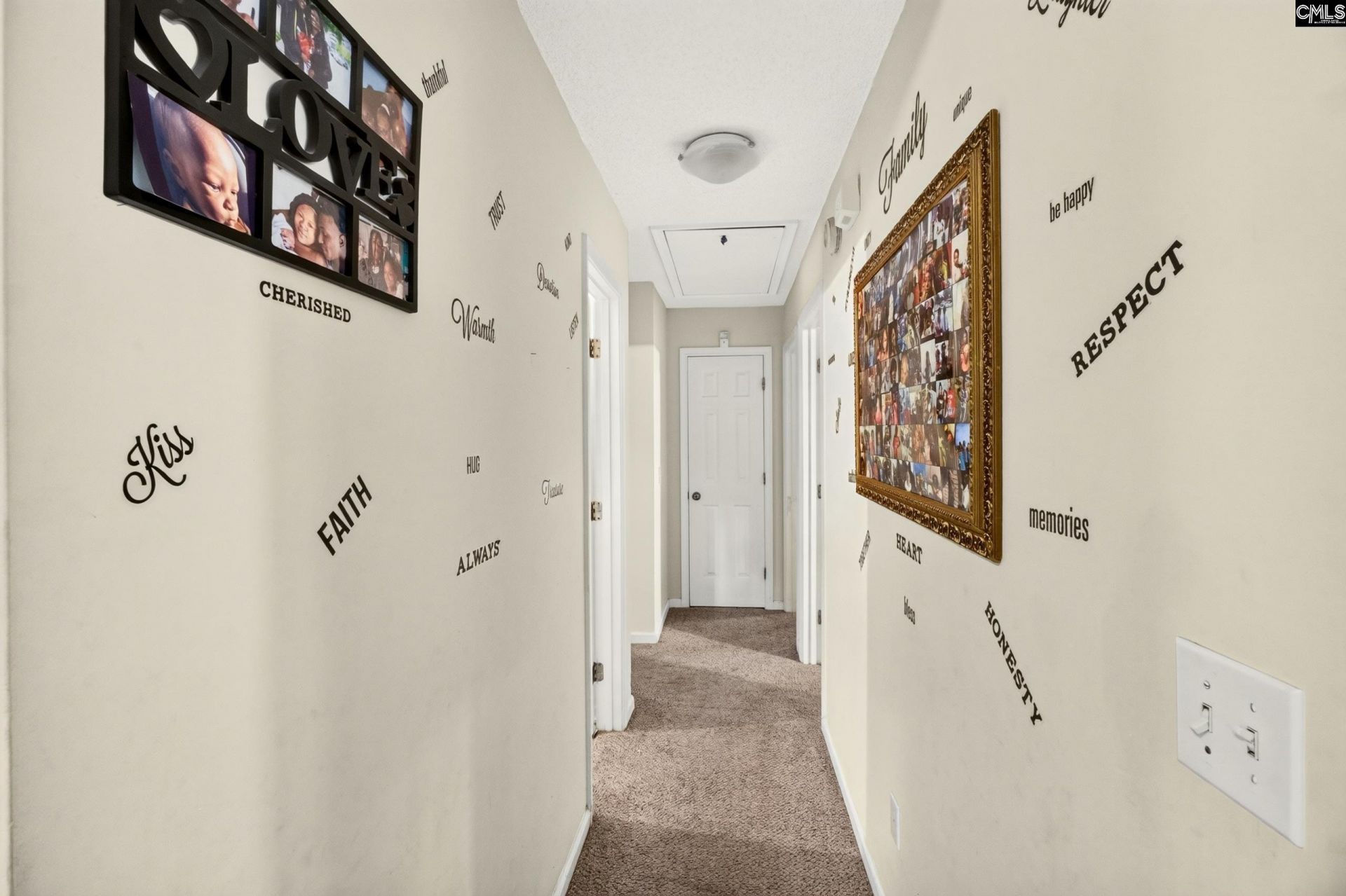 100 Wollgast Court Photo 7