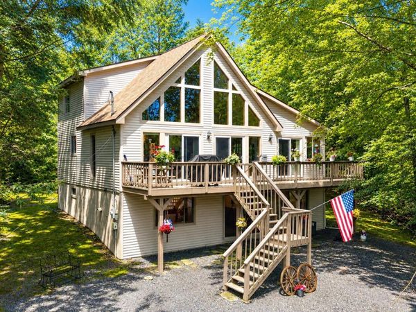 2507 Oak Court , Lake Ariel, PA 18436