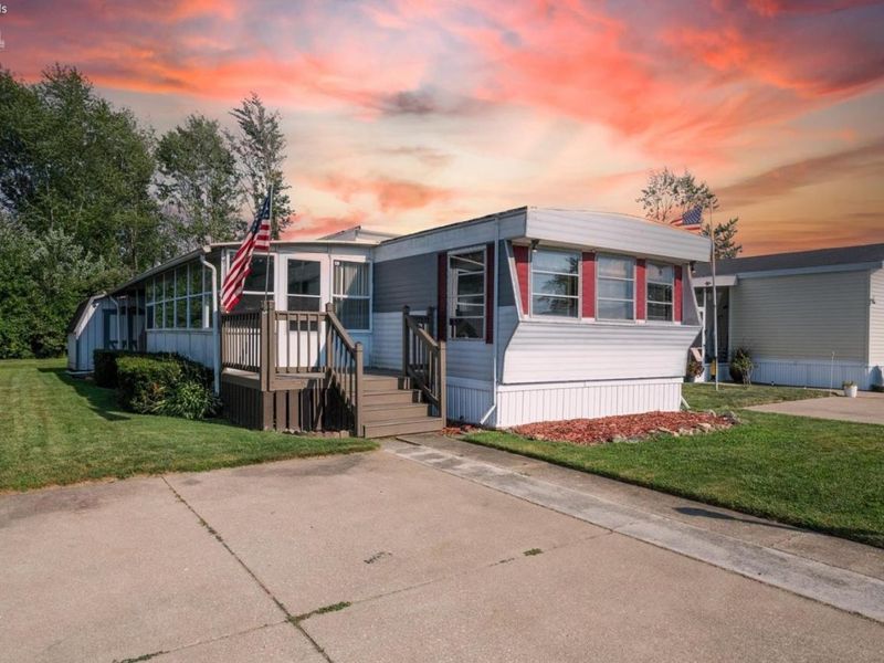 83 Rathbun Drive, Marblehead, OH 43440 Photo 2