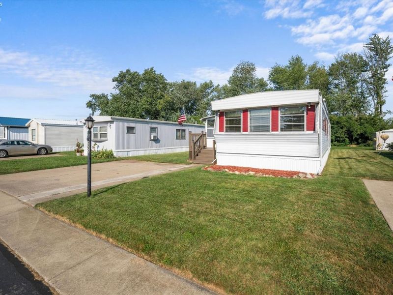 83 Rathbun Drive, Marblehead, OH 43440 Photo 4