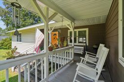 109 Annie Williams Street photo 4