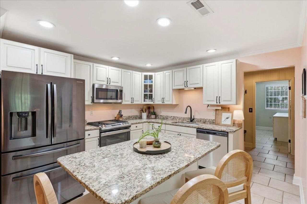 14 Wardlaw Court Photo 15