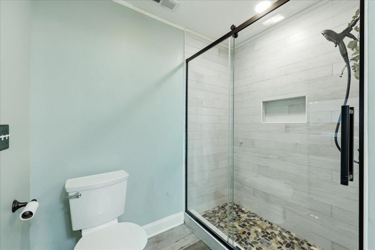 14 Wardlaw Court Photo 33