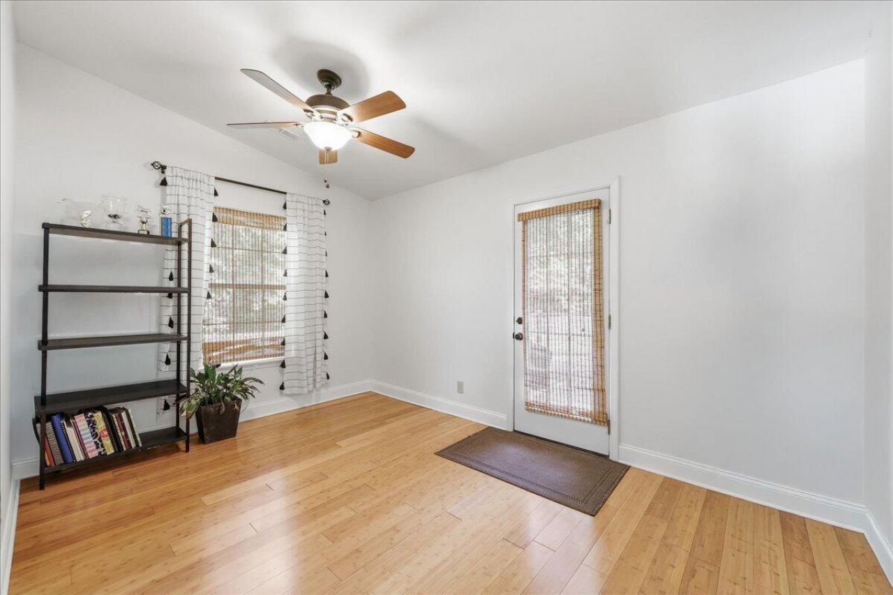 14 Wardlaw Court Photo 41