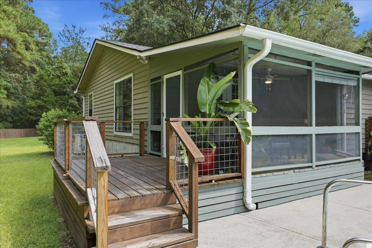 14 Wardlaw Court Photo 49