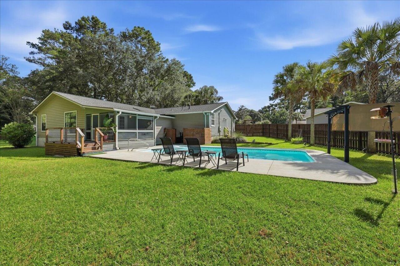 14 Wardlaw Court Photo 53