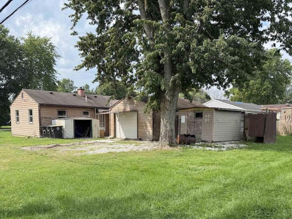 3929 Gretna Avenue, Fort Wayne, IN 46806